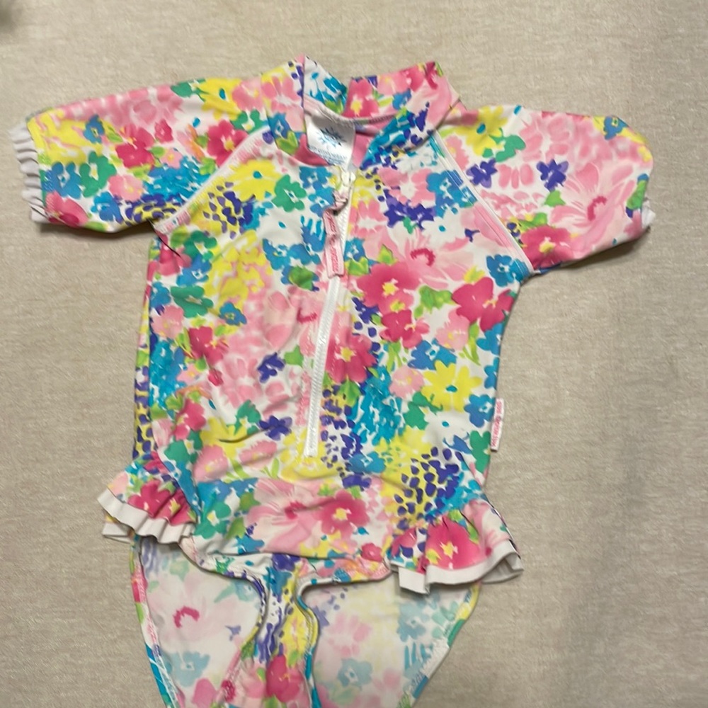 Sun Emporium rash guard swimsuit Size 3